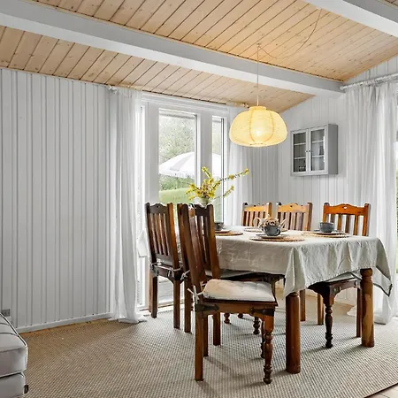 Holiday home Cozy In With Wifi Follenslev
