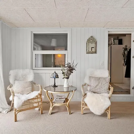 Cozy In With Wifi Holiday home